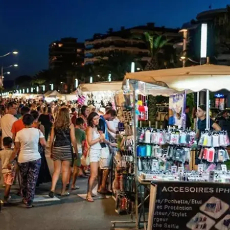 Apartamento Coquet T1 Centre Historique Fréjus